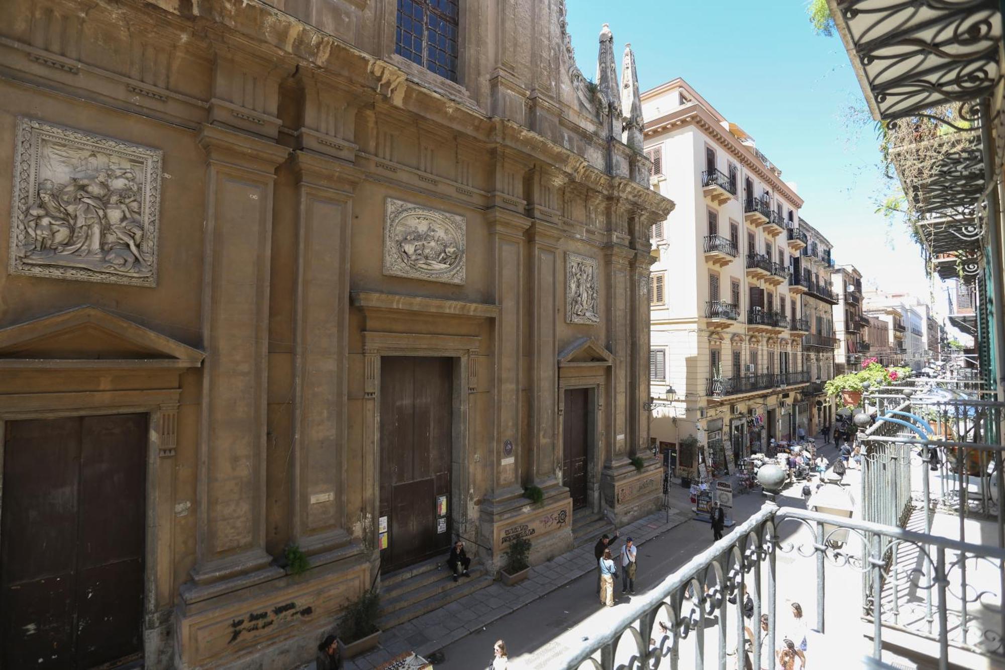 Maqueda View Apartment Palermo Exterior photo